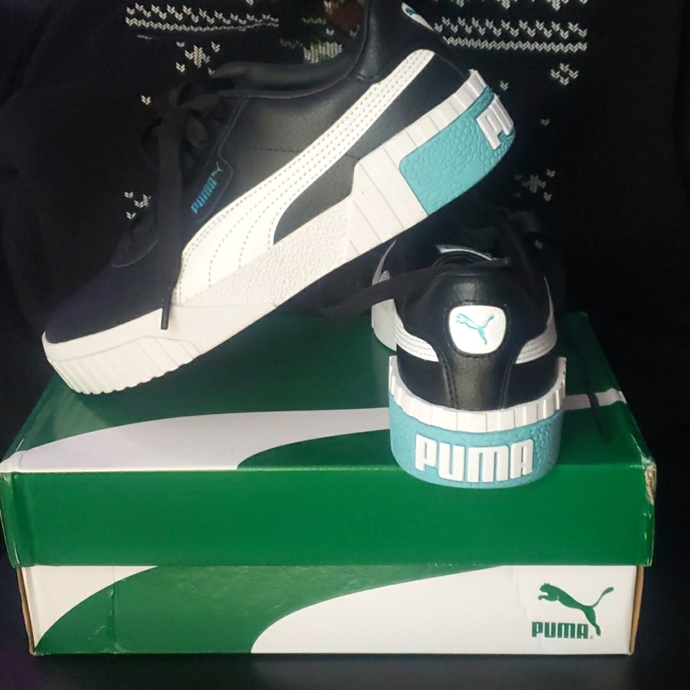 BNIB Cali Jr. - "Black Milky Blue"